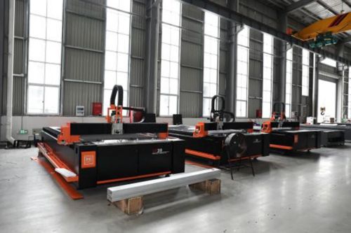 Fiber Laser Cutting Machine (Medium-thickness Metal Cutting)
