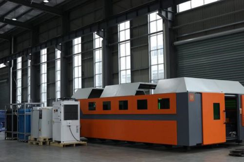 Fully Enclosed Fiber Laser Cutting Machine (High Power)